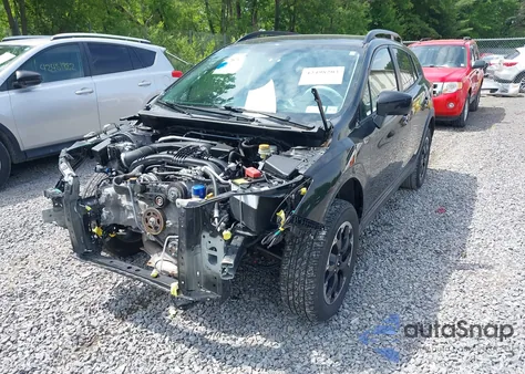2021 Subaru Crosstrek Premium z USA, uszkodzony, nr VIN JF2GTAPC7M8230476